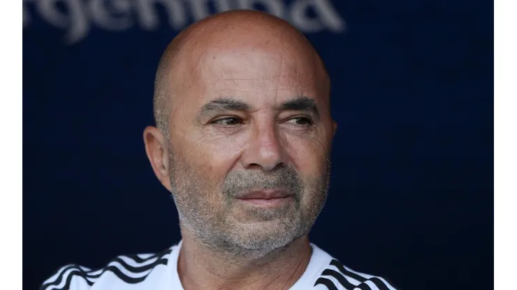 De querer terminar su contrato, la AFA deberá pagarle a Sampaoli 20 millones de dólares