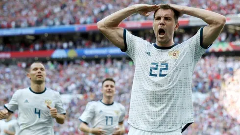 Artem Dzyuba, la carta de gol de Rusia.