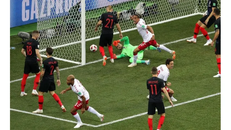 ¡DE LOCOS! Dinamarca y Croacia ya se matan a goles.