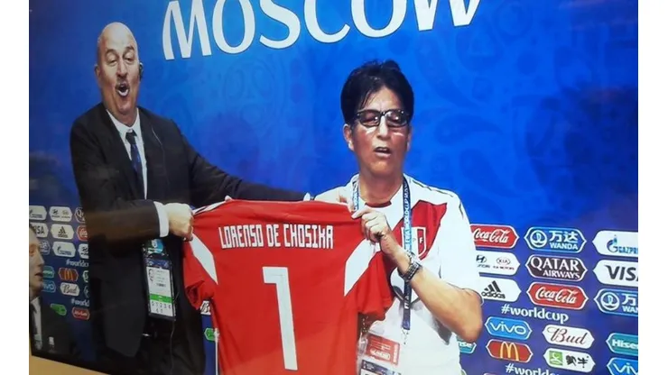 ¡GESTAZO! El DT de Rusia se está ganando todo para ser el más querido.