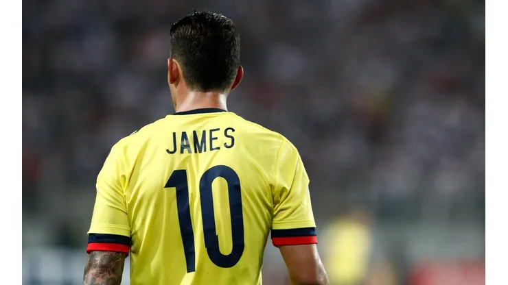 James Rodríguez llega al partido de octavos contra Inglaterra.