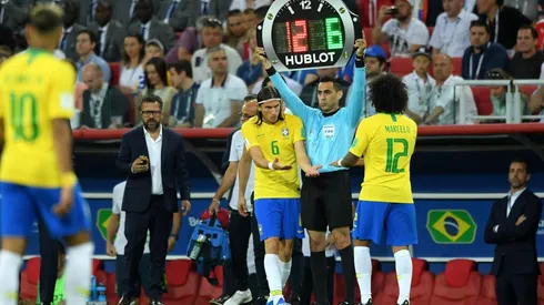 El cambio por Filipe Luis ante su lesión