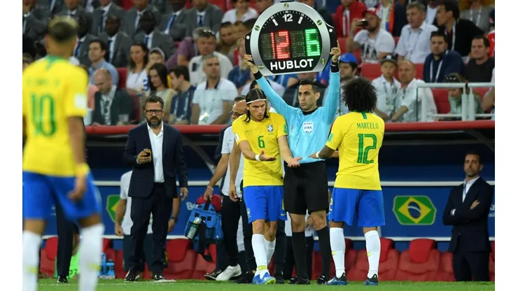 El cambio por Filipe Luis ante su lesión