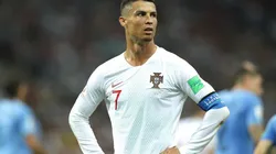 AFUERA. La frustración de Cristiano Ronaldo tras quedar eliminado con Portugal (Foto: Getty).