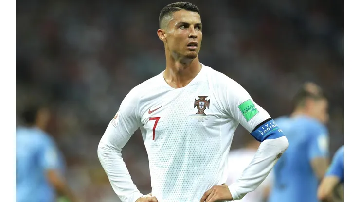 AFUERA. La frustración de Cristiano Ronaldo tras quedar eliminado con Portugal (Foto: Getty).