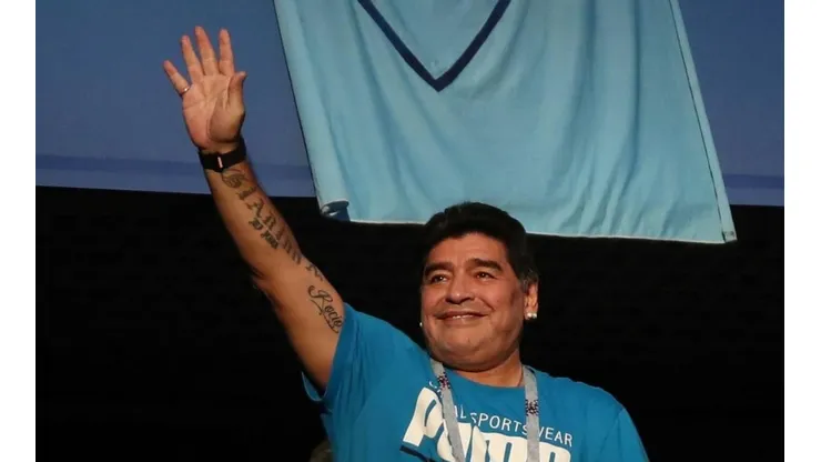 Diego Maradona quiere llevarse al Chucky Lozano.