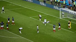 SIN NADA. La reacción de los jugadores de Argentina tras perder ante Francia (Foto: Getty).