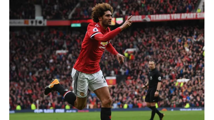 Fellaini renovó contrato con el Manchester United