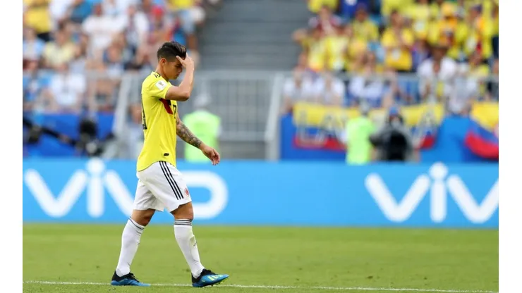 James Rodríguez debió ser reemplazado en el primer tiempo contra Senegal, por una lesión.