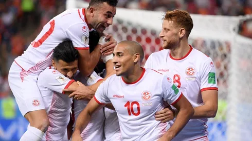 Los jugadores de Túnez festejan la victoria