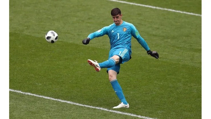 La llegada de Alisson al Chelsea le abriría las puertas a Courtois para irse