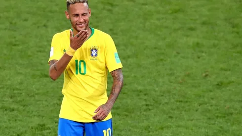 Neymar celebra la clasificación de Brasil