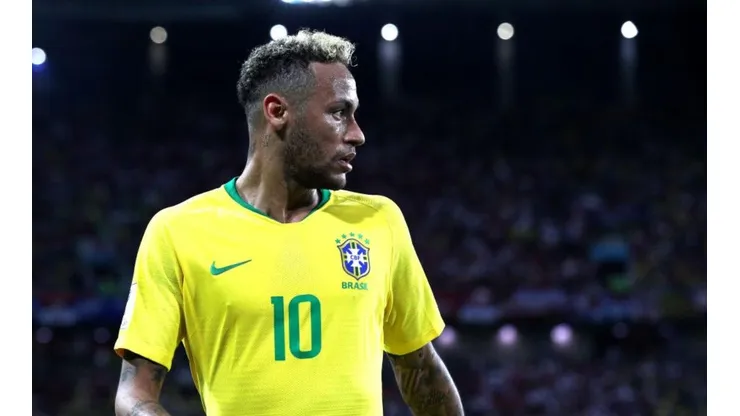 Neymar durante el triunfo de Brasil contra Serbia.