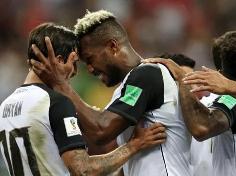 Penal insólito, gol en contra del arquero y celebración de Costa Rica