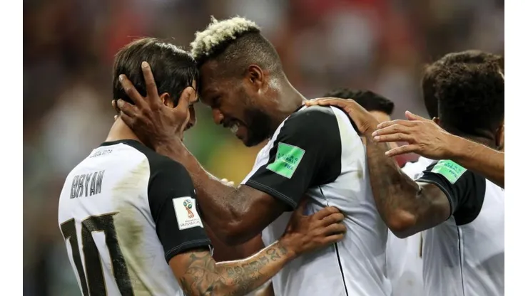Costa Rica celebra el agónico empate ante Suiza.