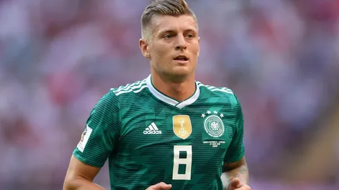 LLEGA PERFECTO. Toni Kroos en el encuentro contra Corea del Sur cn Alemania (Foto: Getty).