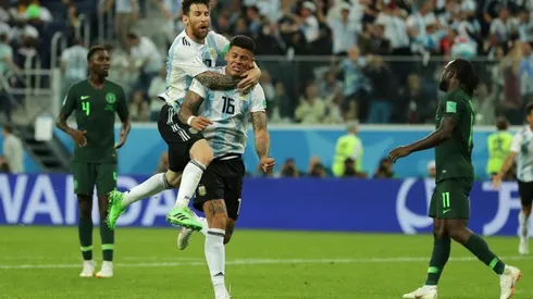 Messi y Rojo fueron los autores de los goles que metieron a Argentina en Octavos de Final del Mundial.