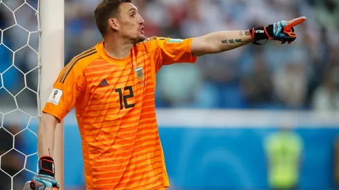 EL "12". Franco Armani da indicaciones en pleno partido entre Argentina y Nigeria (Foto: Getty).