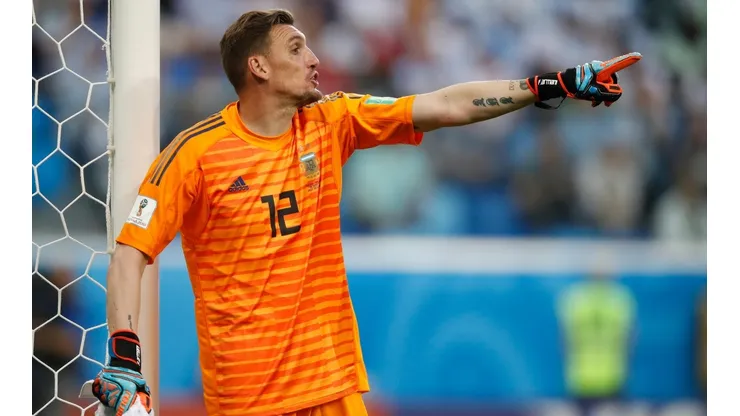 EL "12". Franco Armani da indicaciones en pleno partido entre Argentina y Nigeria (Foto: Getty).