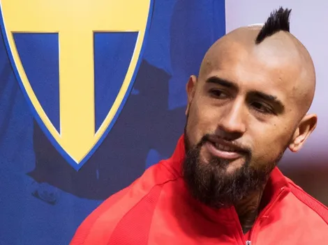 Inesperado: ¡Vidal apoyó a Argentina contra Nigeria!