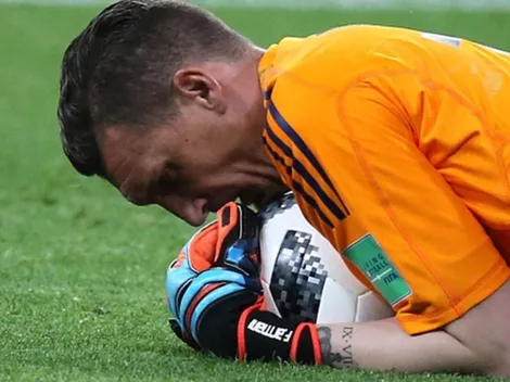 Emotiva dedicatoria a Franco Armani de su maestro René Higuita