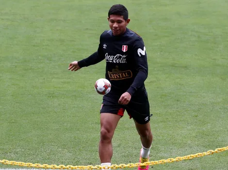 Flores: "Esperemos que Gareca se pueda quedar"