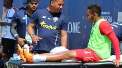 La joya del ataque canalero fue revisada de inmediato por el médico de la selección