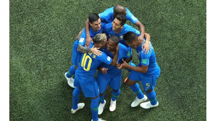 Brasil pone un equipo estelar para no dejarle dudas a Serbia