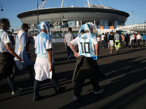 Sampaoli apareció en la pantalla grande y los hinchas hablaron