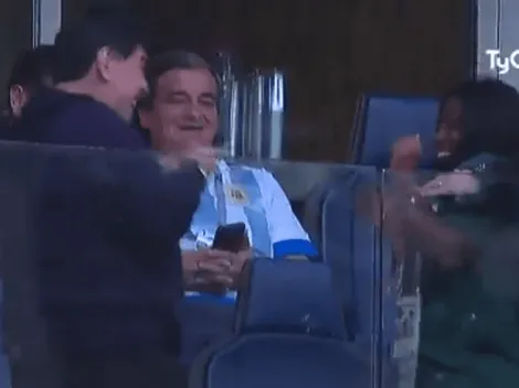 ¿Nervioso yo? El Diego, a puro baile con una nigeriana