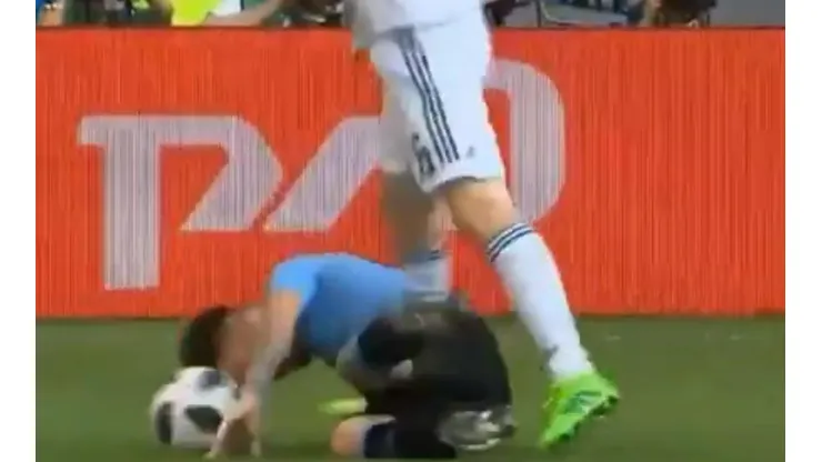 Nández trabó con la cabeza y le puso su sello al Mundial