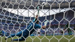 Foto del penal que atajó el arquero de Egipto.