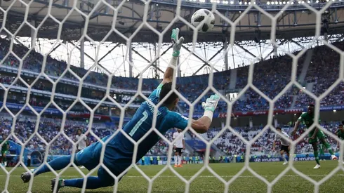 Foto del penal que atajó el arquero de Egipto.