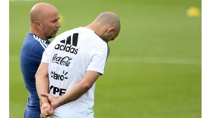 Foto de Jorge Sampaoli con Javier Mascherano.
