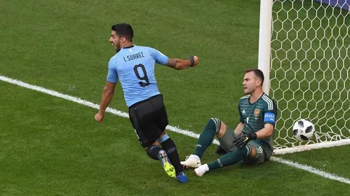 Con tres cachetazos, Uruguay despertó a Rusia del sueño