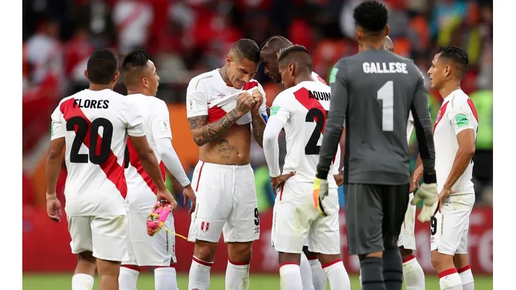 Perú lleva una racha de ocho partidos sin victorias en una Copa del Mundo. (Foto: Getty)