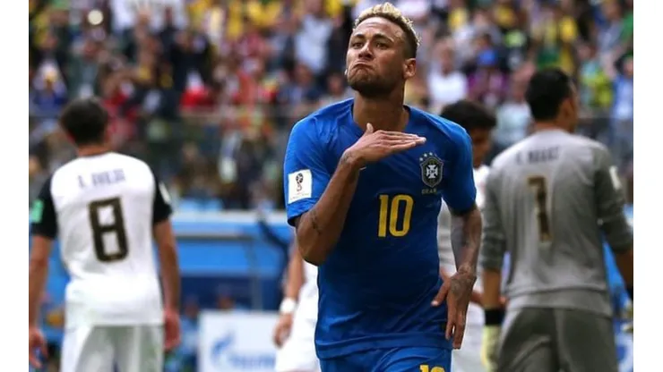 Sí Neymar, así quedó el seleccionador tico en conocimiento de futbolistas actuales