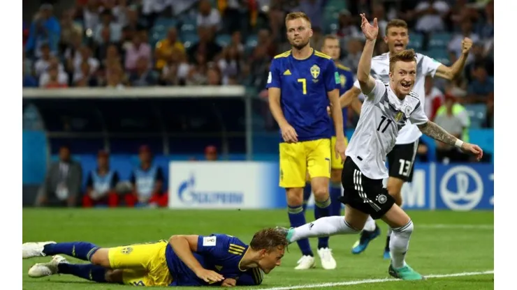 Alemania festeja el tanto del empate.