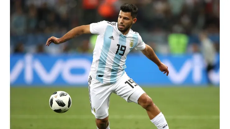 EL KUN DE CELESTE Y BLANCO. Sergio Agüero en el partido contra Croacia el pasado jueves (Foto: Getty).