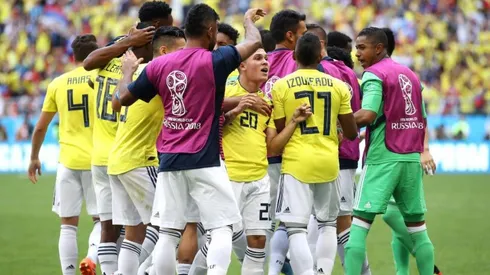 Colombia y Polonia se juegan la vida con sus equipos de gala