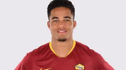 Justin Kluivert fue presentado como nuevo jugador de la Roma