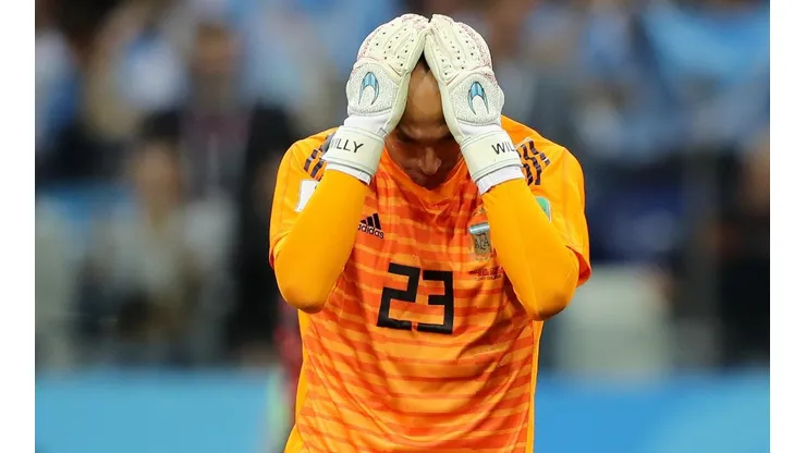 TRAGAME TIERRA. La primera reacción de Wilfredo Caballero después de su error ante Croacia (Foto: Getty).