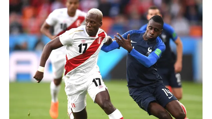 Luis Advíncula fue el más destacado del partido. (Foto: Getty)