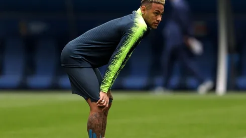 Neymar en el entrenamiento de Brasil