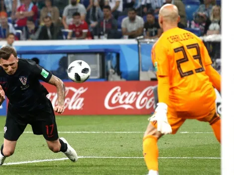 Lo tuvo Croacia: Mario Mandzukic cabeceó solo y perdonó a Argentina