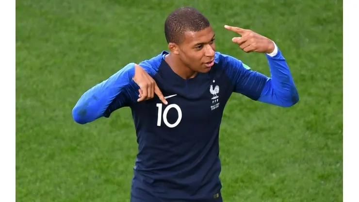 Mbappé sigue festejando y subió una imagen luego de eliminar a Perú