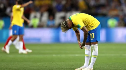 Neymar está en duda para el duelo de mañana.