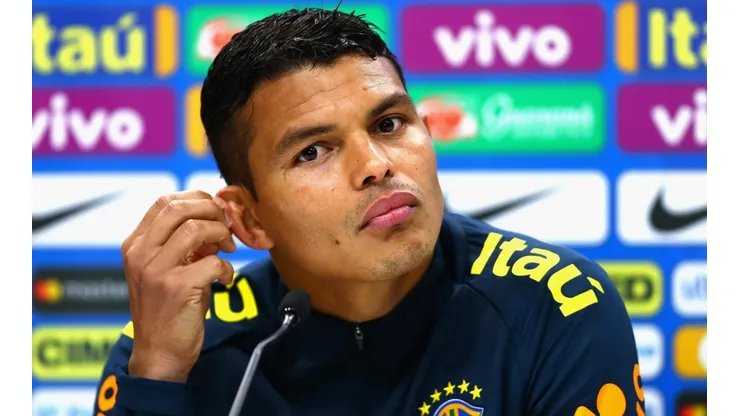 EL CAPITÁN. Ahora a Thiago Silva le será la hora de llevar la cinta en el Mundial con Brasil (Foto: Getty).