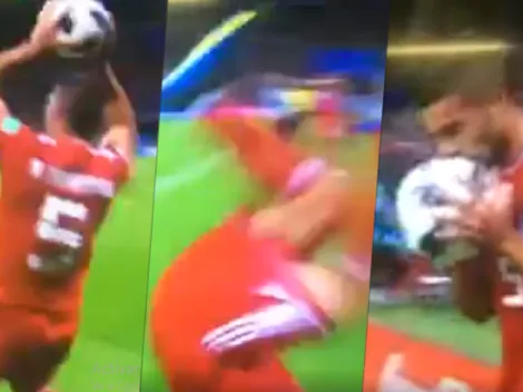 En la última jugada del partido un jugador de Irán ¡dio una vuelta carnero antes de tirar el lateral!