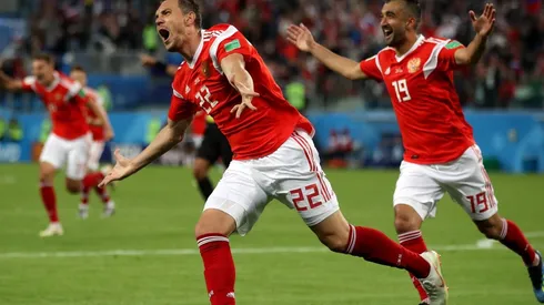 Rusia y Uruguay podrían enfrentar a España y Portugal en Octavos de Final